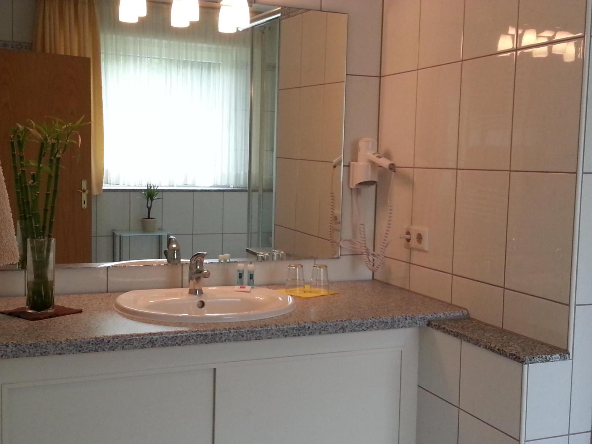 Apartmenthaus Sonnen Düsseldorf Room photo