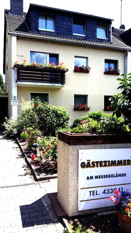 Apartmenthaus Sonnen Düsseldorf Exterior photo