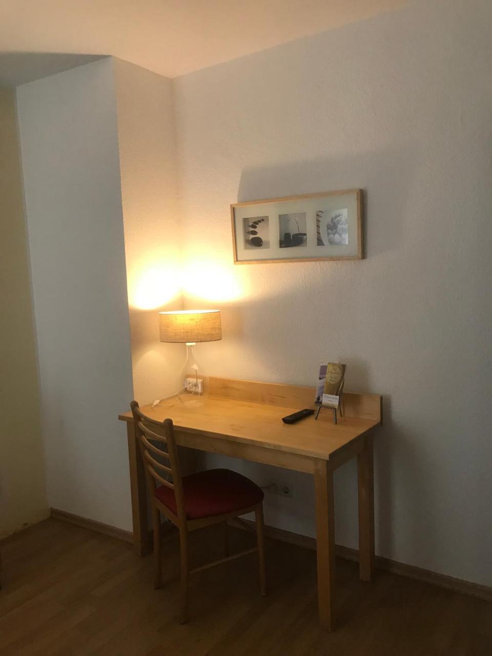 Apartmenthaus Sonnen Düsseldorf Exterior photo
